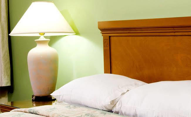 Marina Inn Ирвин Экстерьер фото